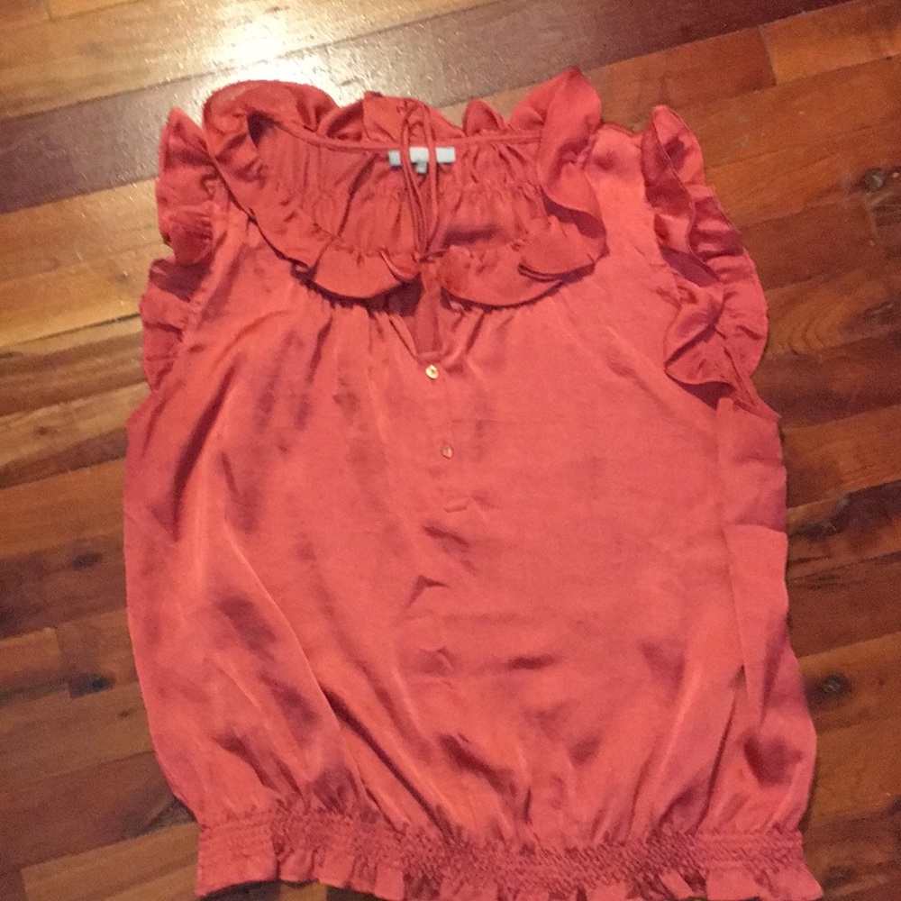 Summer sleeveless ruffles shirt
